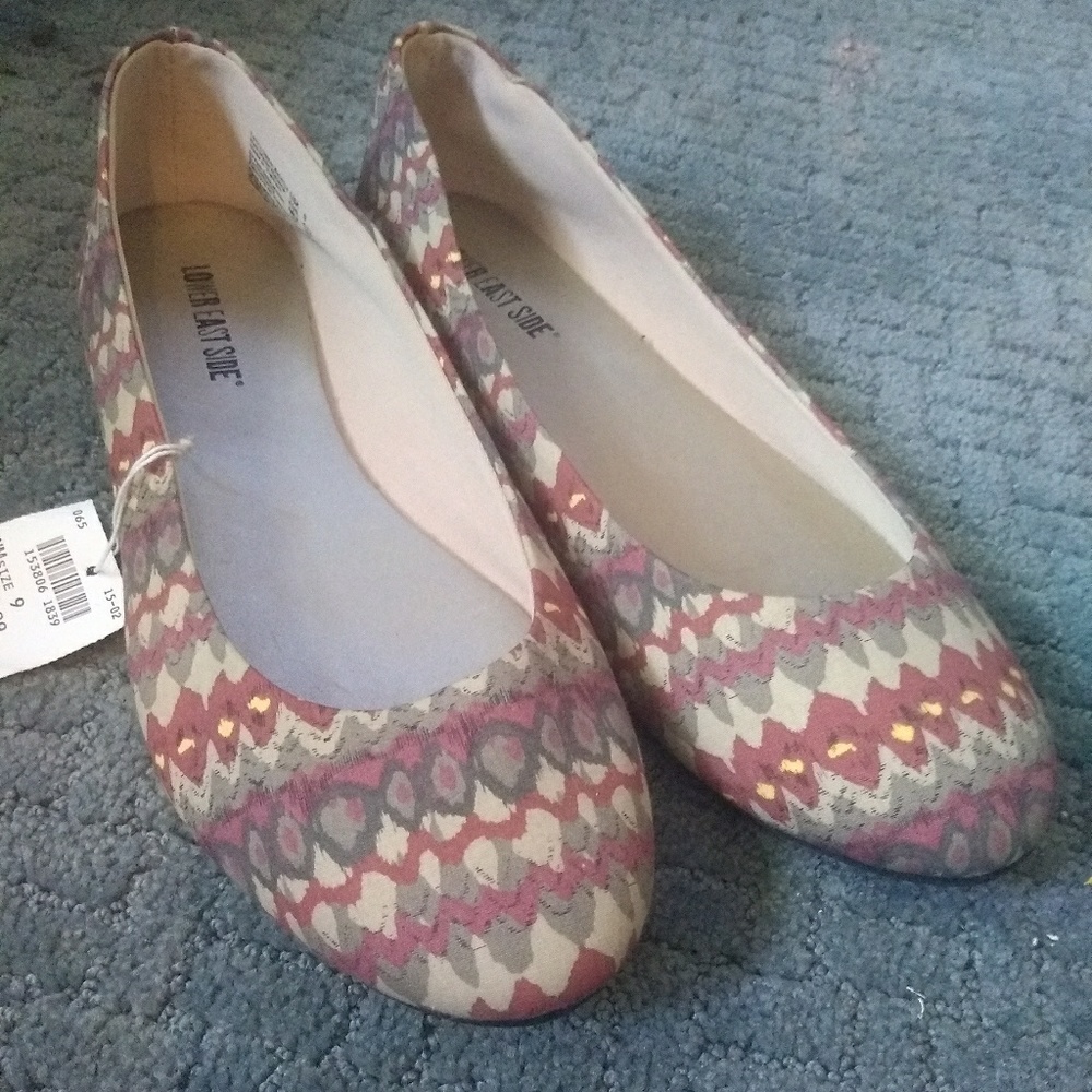 Tribal Print Patterned Flats